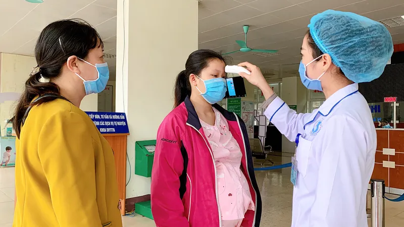 Ưu tiên điều trị Covid-19 trước đối với thai phụ mắc Covid-19