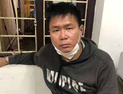 Tóm gọn đối tượng xông vào ngân hàng dọa nổ bom để cướp tiền