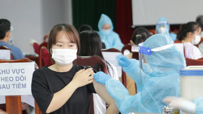 Ngày 21-10, có 55 bệnh nhân Covid-19 nặng và 584 ca mắc mới