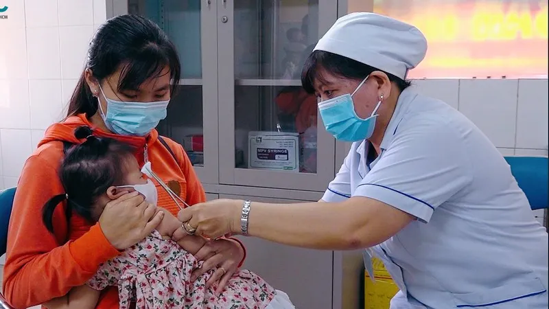 Tiêm chủng mở rộng “khát” vaccine, WHO và UNICEF hỗ trợ khẩn cấp 