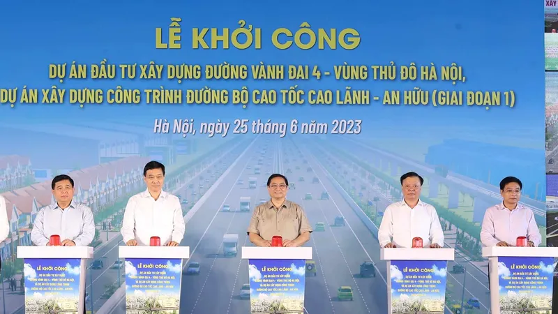 Khởi công xây dựng đường Vành đai 4 – Vùng Thủ đô và đường cao tốc Cao Lãnh – An Hữu