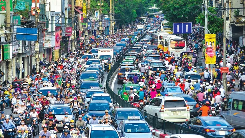 Hà Nội tìm lời giải cho "bài toán" áp lực giao thông đô thị
