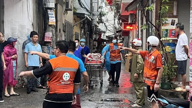 Hà Nội yêu cầu làm rõ nguyên nhân, xử lý trách nhiệm về vụ cháy chung cư mini ở quận Thanh Xuân