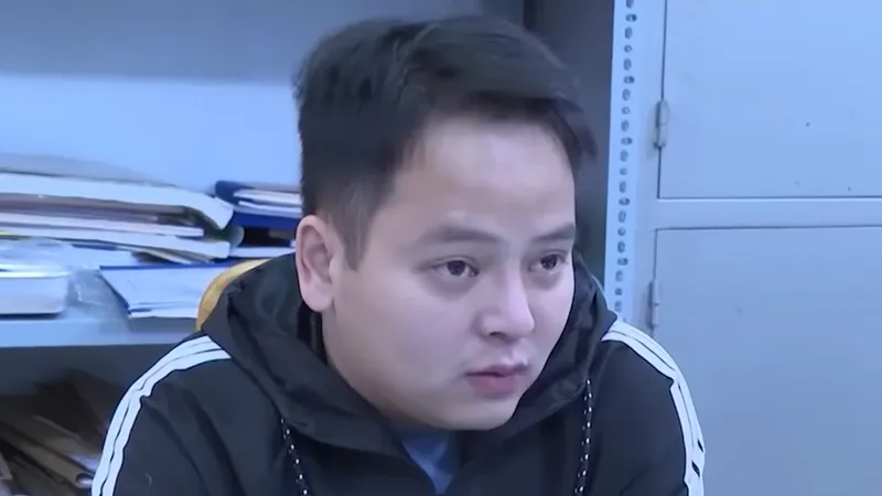 “Ông trùm” trẻ tuổi cầm đầu dây đánh bạc 2.800 tỷ đồng giao dịch qua Momo 