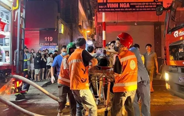 Sớm hoàn tất điều tra, xét xử 2 vụ cháy lớn ở Hà Nội làm 70 người chết