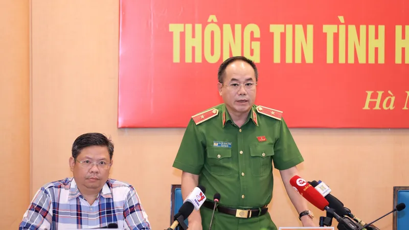 Thiếu tướng Nguyễn Thanh Tùng thông tin nguyên nhân vụ cháy nhà trọ ở Trung Kính làm 14 người chết