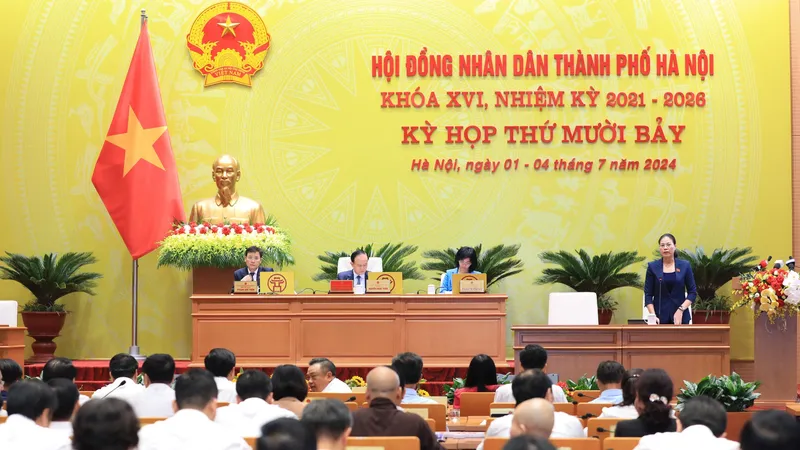 Toàn cảnh kỳ họp thứ 17, HĐND TP Hà Nội khóa XVI