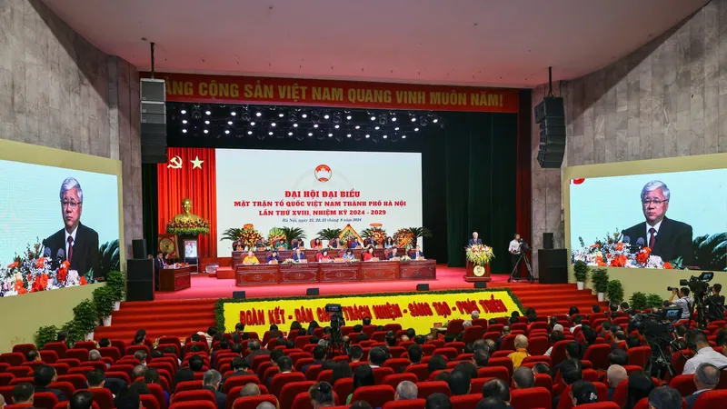 Củng cố vững chắc khối đại đoàn kết, đưa Hà Nội phát triển bứt phá
