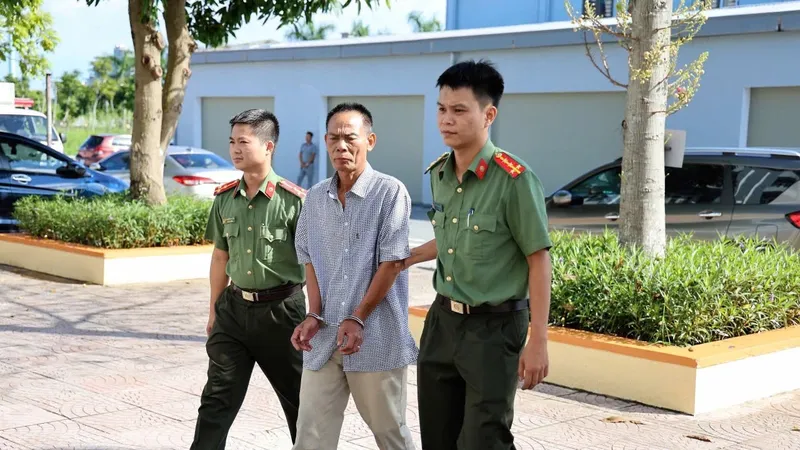 Bắt đối tượng phản động định rải truyền đơn tại TPHCM dịp lễ 2-9