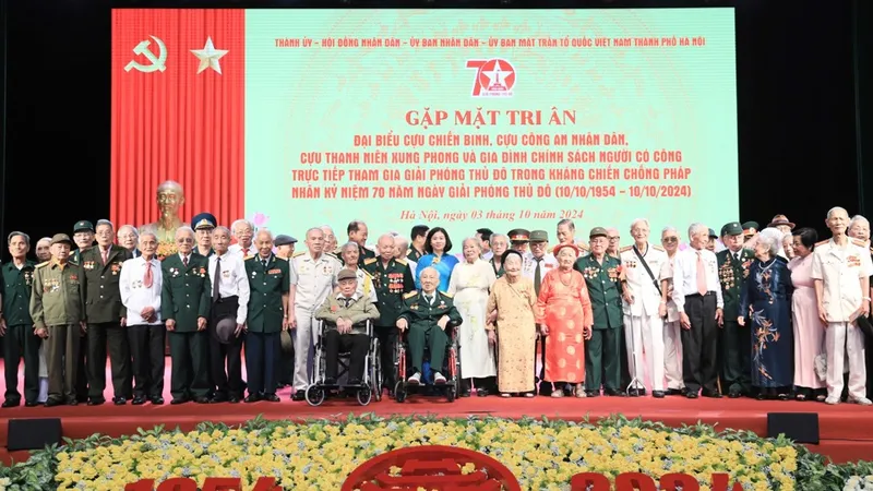 Kỷ niệm 70 năm Ngày Giải phóng Thủ đô: Trân trọng tri ân những người con ưu tú của Thủ đô