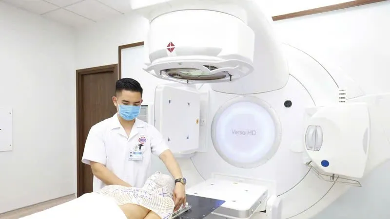 Tăng viện phí theo mức lương cơ sở, những đối tượng nào bị ảnh hưởng?