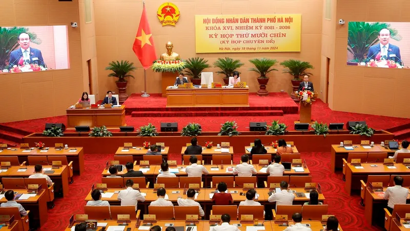 Hà Nội xem xét, quyết sách nhiều nội dung quan trọng để triển khai Luật Thủ đô