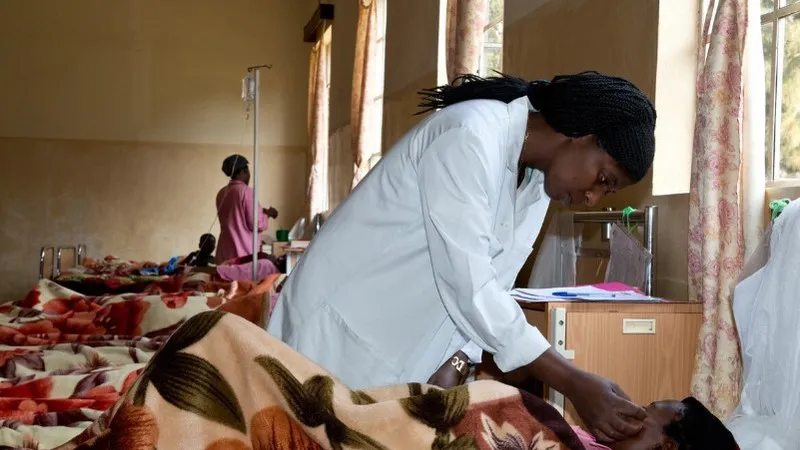 Việt Nam theo dõi ngay "bệnh lạ" ở Congo làm 31 người chết và hàng trăm người mắc