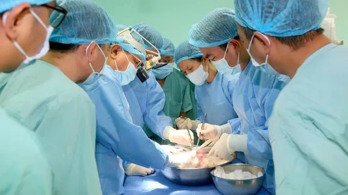 Việt Nam khan hiếm nguồn tạng hiến từ người chết/chết não 