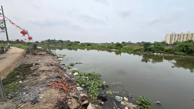 Sông Pheo ô nhiễm gây ảnh hưởng đến Lễ hội bơi Đăm