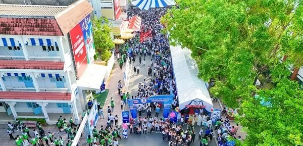 Yêu cầu điều tra vụ 33 người nghi ngộ độc thực phẩm sau khi tham gia ngày hội giáo dục