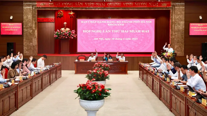 Hà Nội thống nhất sắp xếp từ 526 xã, phường còn 126 xã, phường