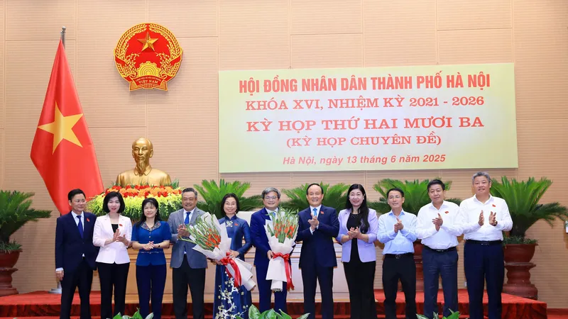 Sáng nay, 13-6, HĐND TP Hà Nội họp chuyên đề quyết định 2 nhân sự quan trọng