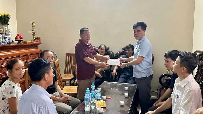 Hà Nội: chăm lo, hỗ trợ các nạn nhân vụ lật tàu Vịnh Xanh 58 ở vịnh Hạ Long