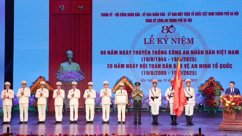 Công an TP Hà Nội cần tiếp tục khẳng định là kiểu mẫu của Công an cả nước 