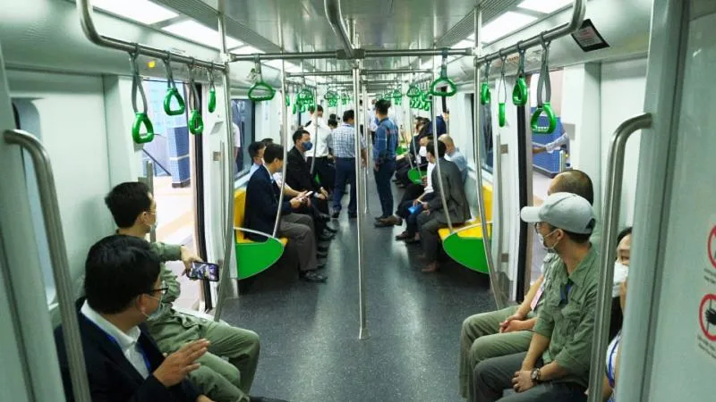 Hà Nội miễn phí vé xe buýt và metro dịp lễ A80