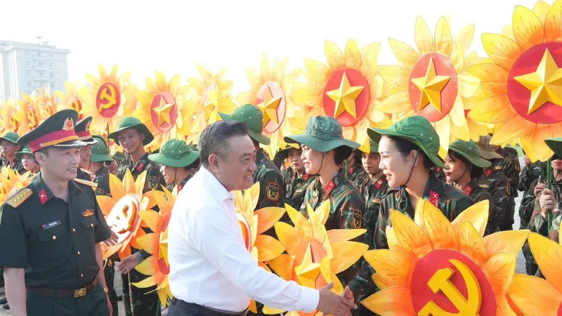 Từng cán bộ, chiến sĩ tiếp tục phát huy ý chí sắt đá để A80 thành công