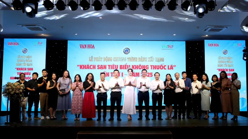 Sẽ xếp hạng và công khai các khách sạn tiêu biểu không thuốc lá