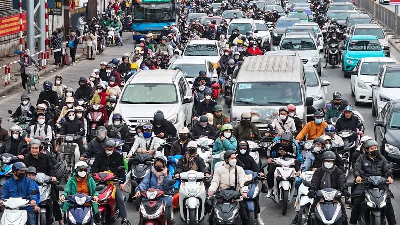 TP Hà Nội dự kiến cấm xe máy, ô tô chạy xăng, dầu lưu thông tại 9 phường ở trong vành đai 1 từ ngày 1-7-2026