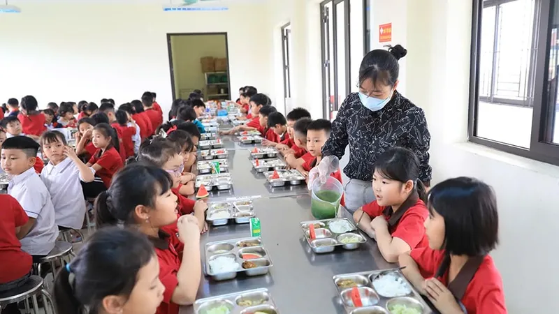 Yêu cầu xử nghiêm vi phạm về ATTP bữa ăn bán trú cho học sinh