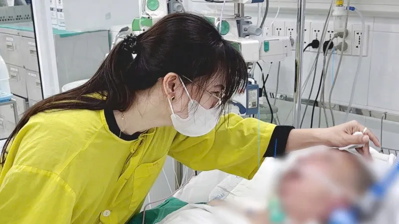 Lần đầu tiên, cha chết não hiến tạng cứu con trai