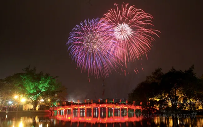 Hà Nội: Phân luồng nhiều tuyến đường để người dân đón năm mới 2026