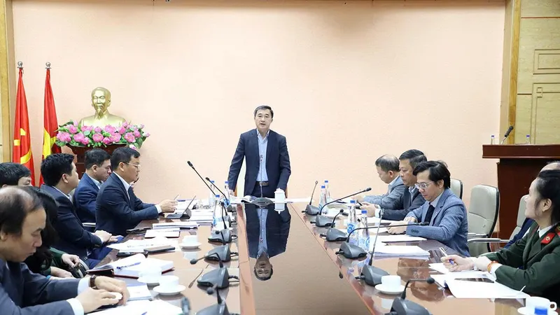 Các bệnh viện trên địa bàn Hà Nội bố trí các tổ y tế sẵn sàng phục vụ Đại hội XIV của Đảng