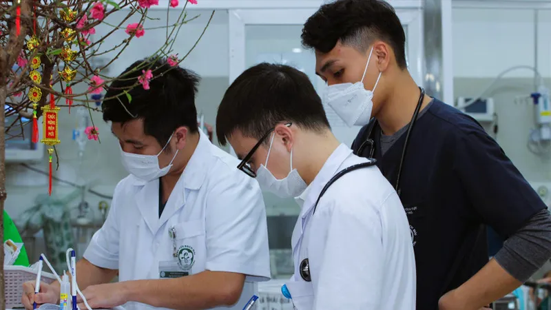 Tết bệnh viện, chuẩn bị tối đa nhưng mong được làm tối thiểu