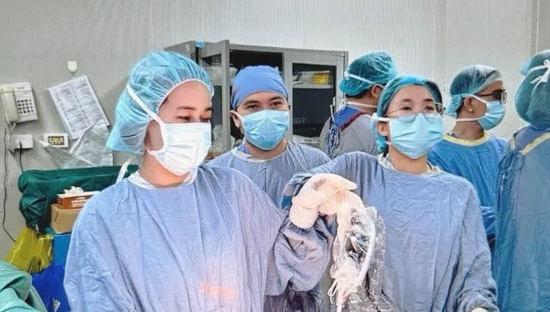 Nội soi điều trị thành công cho người bệnh mắc 2 ung thư cùng lúc