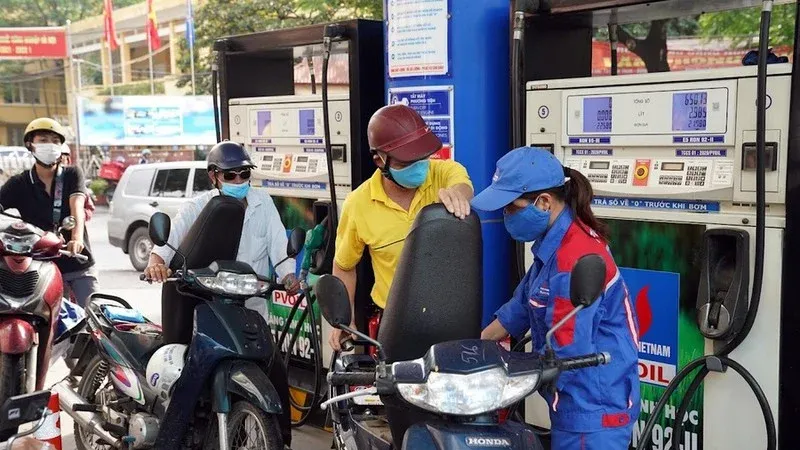 Hà Nội sẽ hỗ trợ doanh nghiệp công ích bị ảnh hưởng bởi giá xăng, dầu tăng