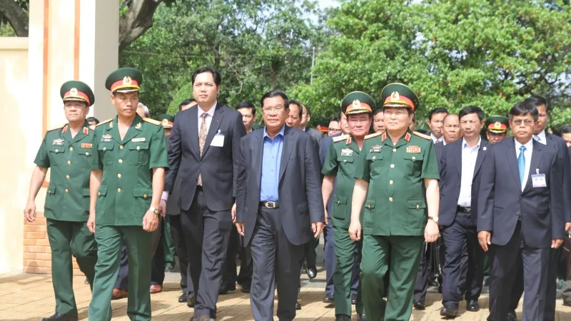 Thiếu cán bộ chuyên trách về đối ngoại quốc phòng