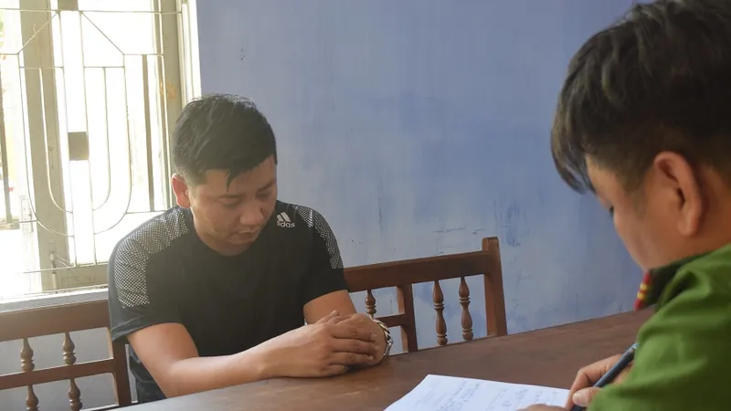 Tài xế điều khiển xe khách từ TPHCM ra Huế trong tình trạng... "phê" ma túy