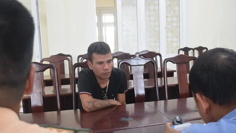 Phương tiện do Việt điều khiển