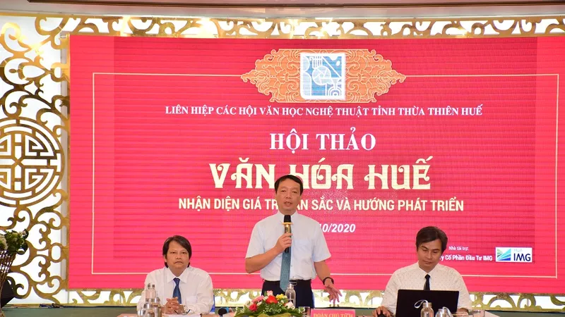 Ông Phan Thiên Định, Phó Chủ tịch UBND tỉnh Thừa Thiên - Huế phát biểu tại hội thảo