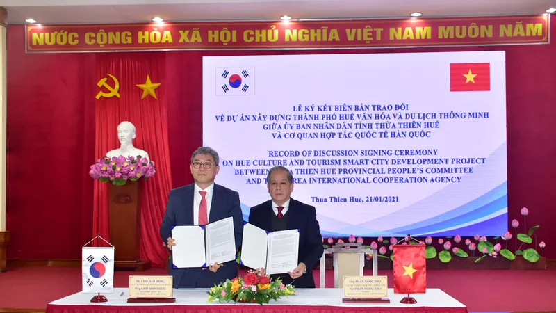 UBND tỉnh Thừa Thiên – Huế và KOICA Việt Nam ký kết Biên bản trao đổi về dự án “Xây dựng thành phố Huế văn hoá và du lịch thông minh”. ​