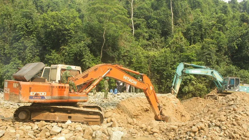 Nỗ lực tìm kiếm các nạn nhân mất tích còn lại tại khu vực Thủy điện Rào Trăng 3 