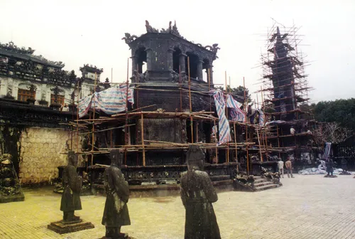 Trùng tu di tích lăng vua Khải Định ​