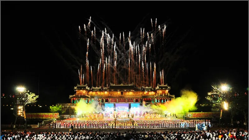 Chương trình nghề thuật khai màn tuần lễ Festival Huế 2022 tổ chức tại quảng trường Ngọ Môn ​