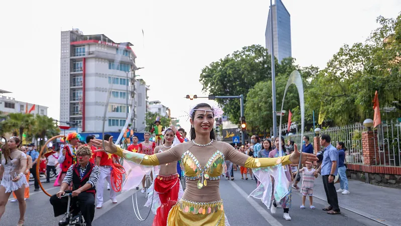 Nghệ thuật đường phố tại Festival Huế 2022
