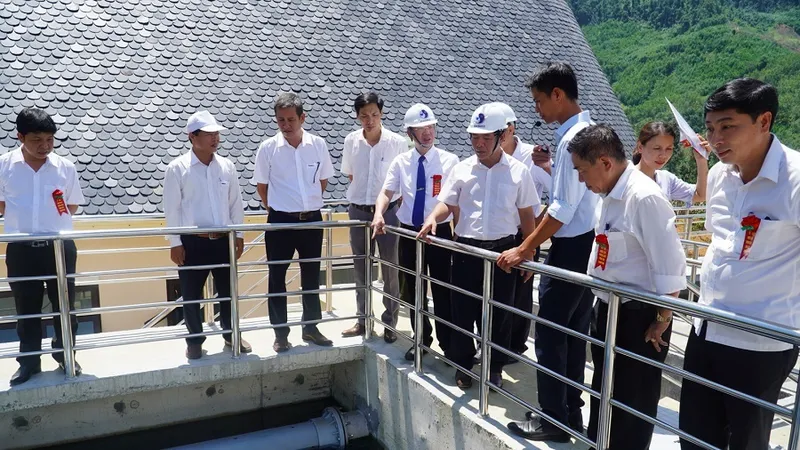 Lãnh đạo tỉnh Thừa Thiên - Huế tham quan Nhà máy nước sạch Thượng Long công suất 2.000 m3/ngày đêm ​