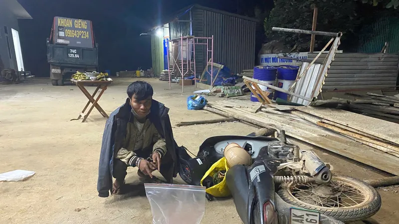 Đối tượng bị bắt giữ cùng tang vật