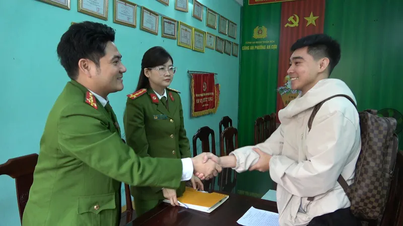 Một thanh niên ở Huế nhờ công an trả lại người chuyển nhầm 219 triệu đồng