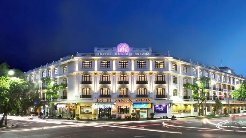 Mặt trước khách sạn Saigon Morin Huế
