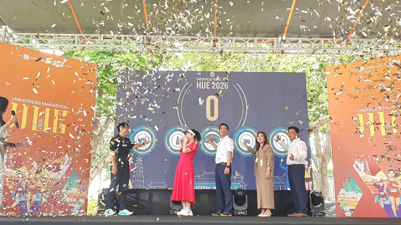 Khai mạc giải VnExpress Marathon Huế 2026