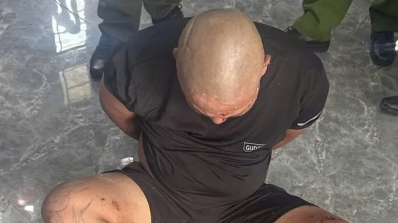 Bắt đối tượng mang hung khí tấn công trọng thương cán bộ Công an phường